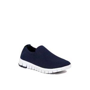 Deer stags no Sox slip on boys sneakers size‎ 5